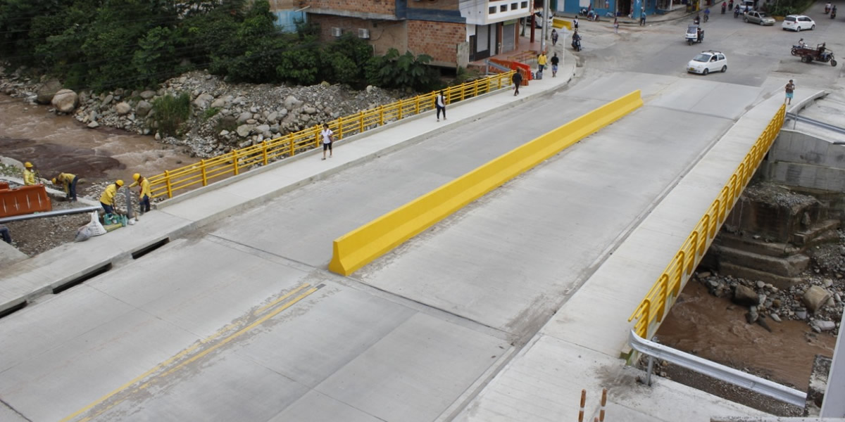 Nuevo Puente Sangoyaco en Mocoa garantiza conectividad en el Sur del País 