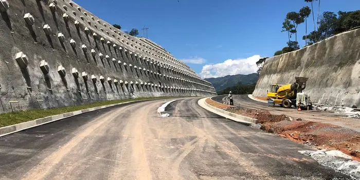 En Antioquia, el corredor de las vías del Nus estará listo al finalizar el 2020