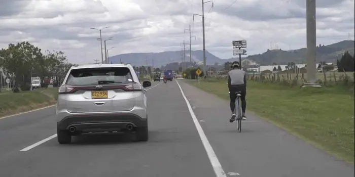 Usuarios viales deben respetar distancia de vida para ciclistas: ANSV