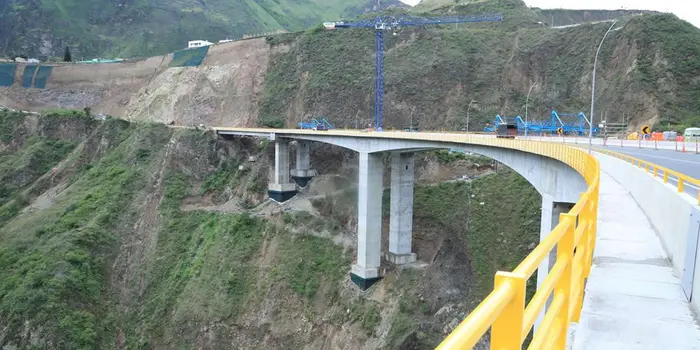 Proyecto Rumichaca-Pasto logra unión de estructuras en tres puentes emblemáticos