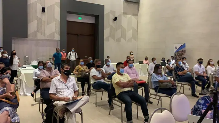 Gobierno Nacional socializa programas que benefician a los transportadores en la ciudad de Barranquilla
