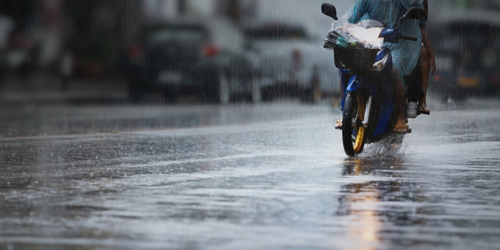 ANSV recuerda recomendaciones para prevenir siniestros viales al conducir  bajo la lluvia