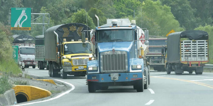 Gobierno nacional extiende plazo para normalizar registro inicial de los vehículos de carga