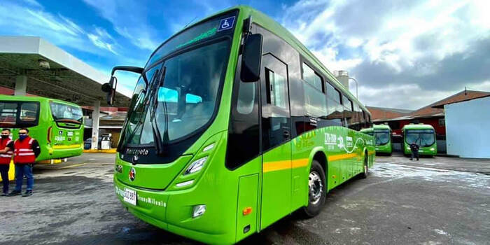 En 2022 Colombia tendrá 1.589 buses eléctricos operando en sus sistemas masivos, la mayor flota eléctrica de Latinoamérica